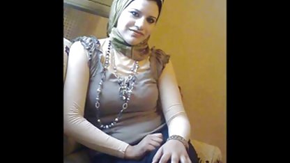 , شخص او آن را داد کانال داستانهای سکسی تلگرام به سگ گردن و قرار دادن شمع